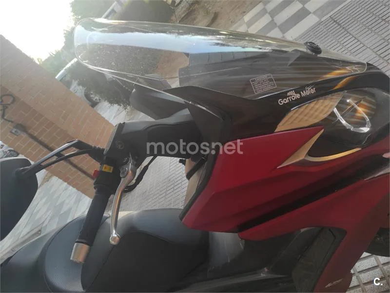 Kymco Super Dink 125 - Vista 3