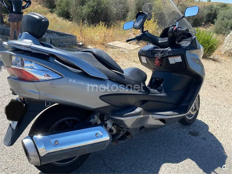 Suzuki Burgman 400 - Vista 3