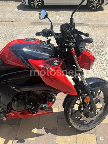 Suzuki GSX-S125 - Vista 6