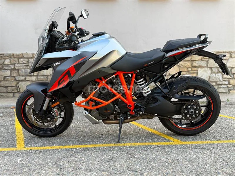 KTM 1290 Super Duke GT 10.500 € 2017 Lleida - 1
