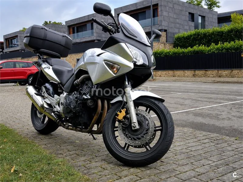 Honda CBF600S 2500 € 2006 A Coruña - 1