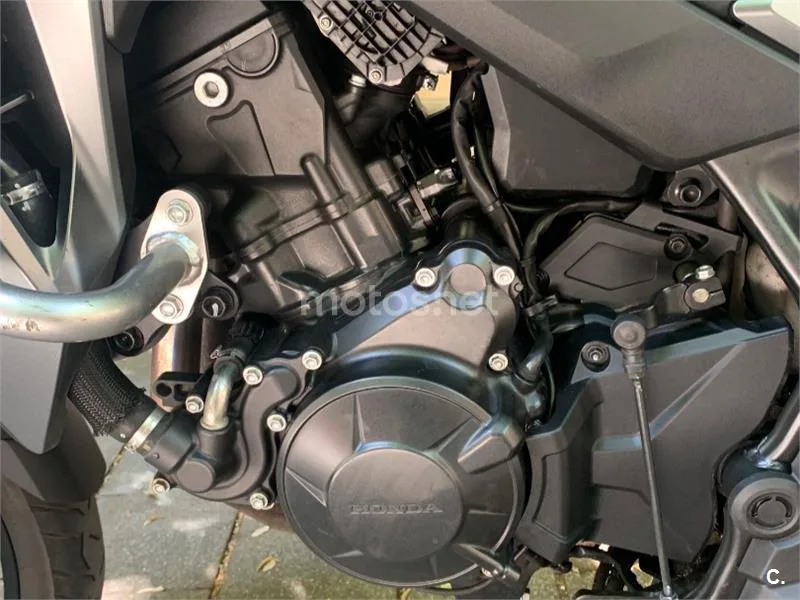 Honda XL750 Transalp - Vista 5