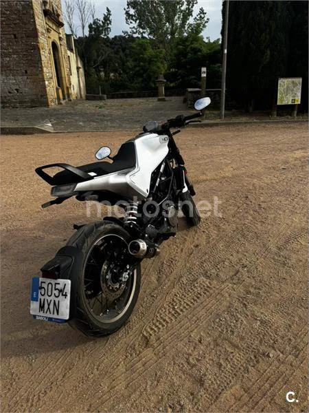 Husqvarna Vitpilen 401 3950 € 2023 Barcelona - 2