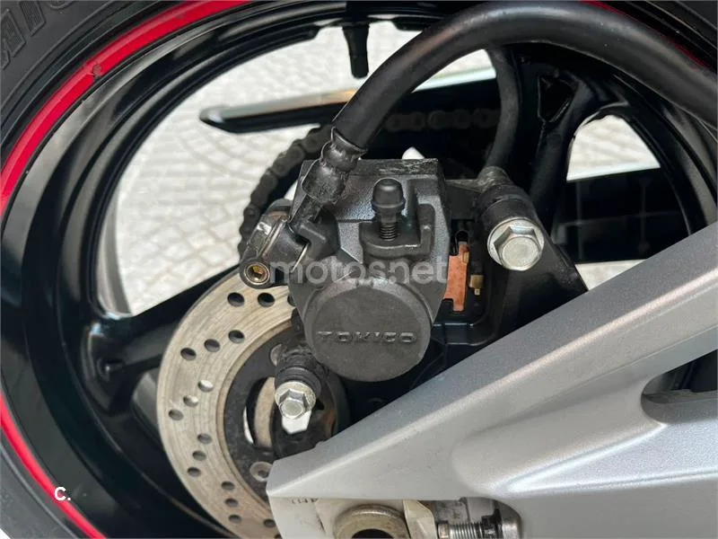 Suzuki GSR600 - Vista 8
