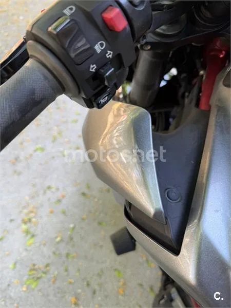 Kawasaki Z900 - Vista 10