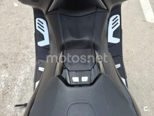 Yamaha TMAX 530 - Vista 5