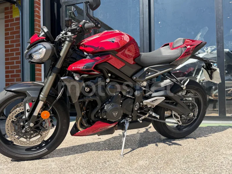 Triumph Street Triple 765 - Vista 6
