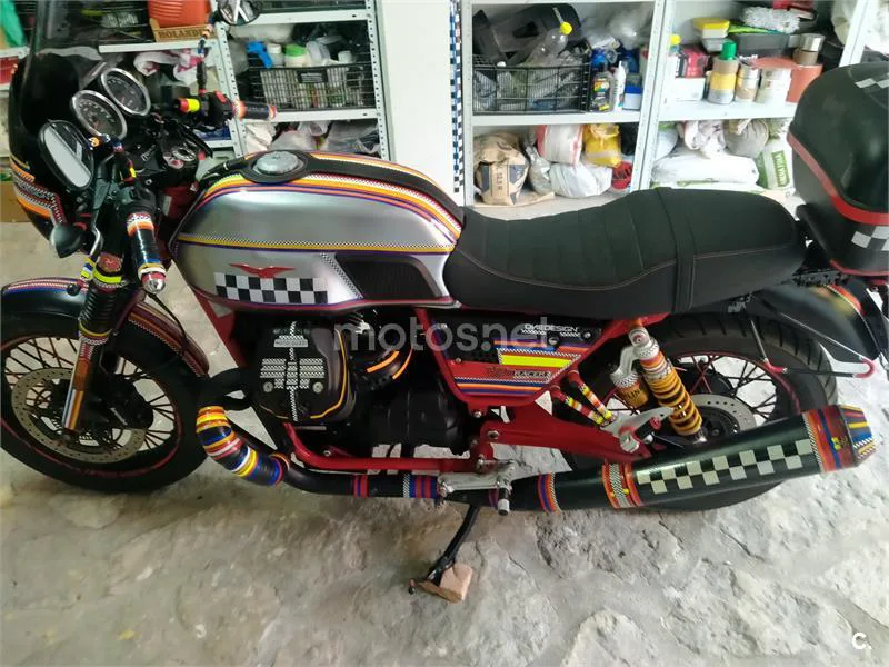 Moto Guzzi V7 III - Vista 5