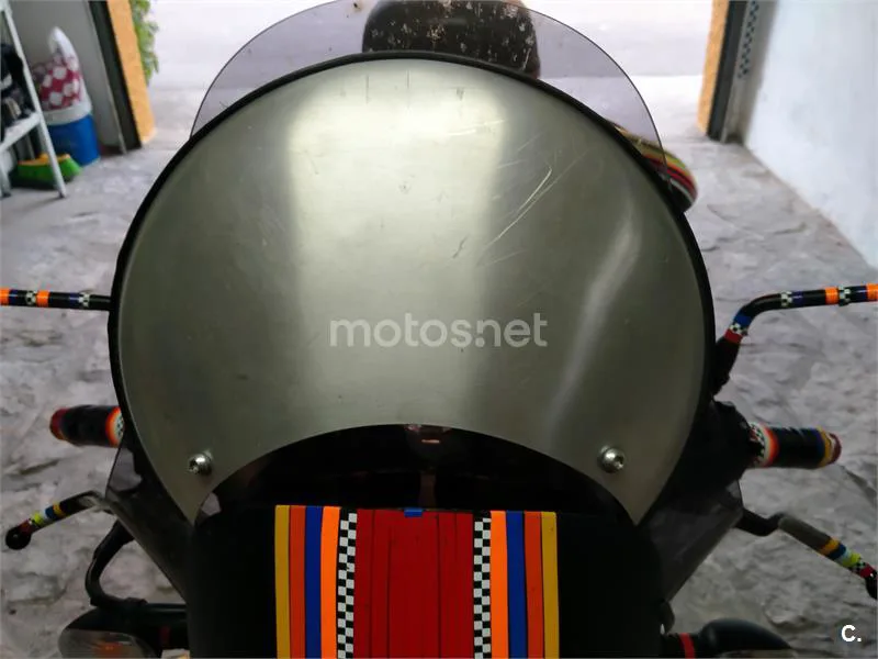 Moto Guzzi V7 III - Vista 8