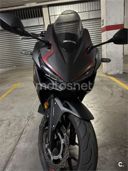 Honda CBR500R - Vista 5