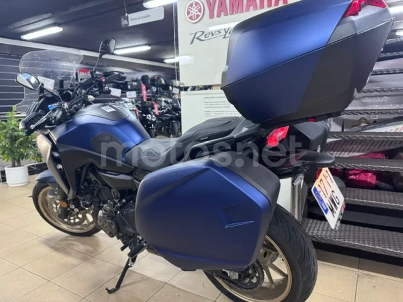 Yamaha Tracer 7 - Vista 7