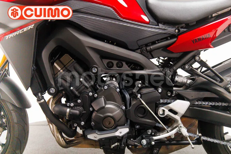 Yamaha Tracer 900 - Vista 24