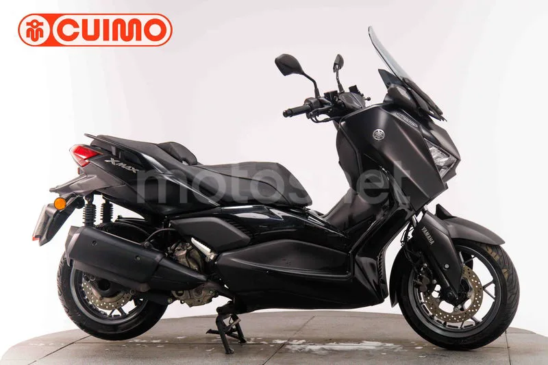 Yamaha XMAX 300 - Vista 3