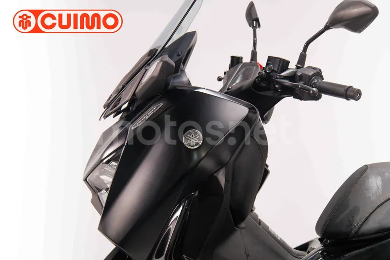 Yamaha XMAX 300 - Vista 40