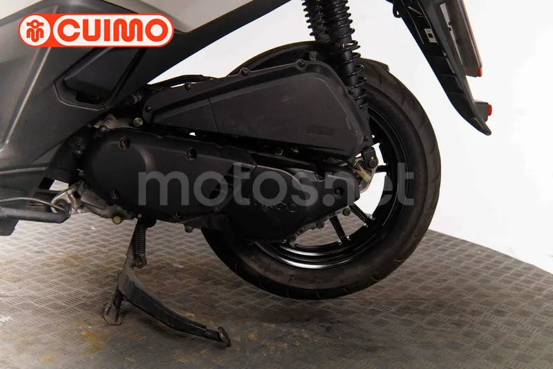 Kymco Sky Town 125 - Vista 23