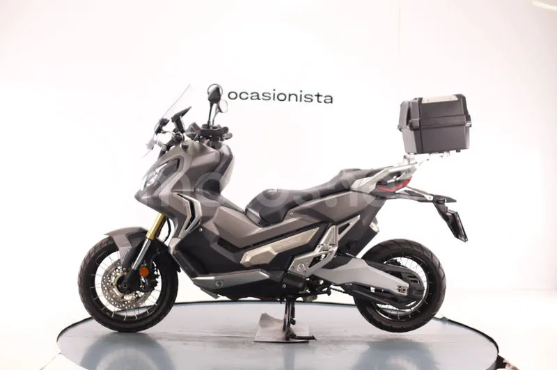 Honda X-ADV - Vista 5