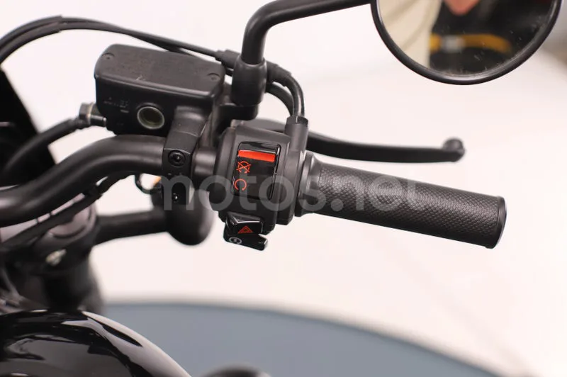Honda Rebel 500 - Vista 8