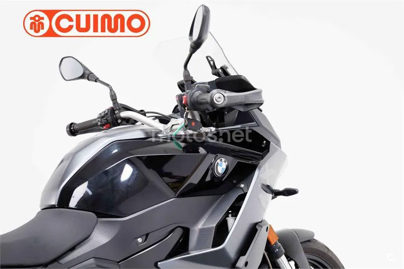 BMW F 900 XR - Vista 10