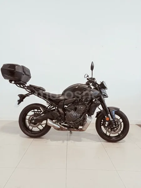Yamaha MT-07 7000 € 2025 Girona - 2