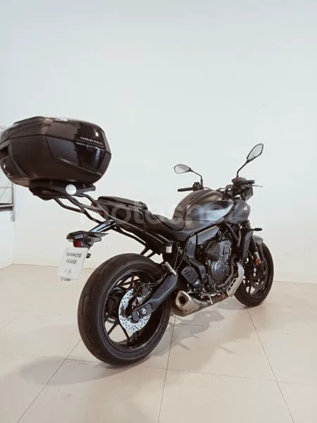 Yamaha MT-07 - Vista 5