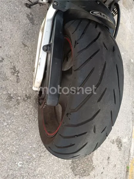 Honda CBR600RR - Vista 3
