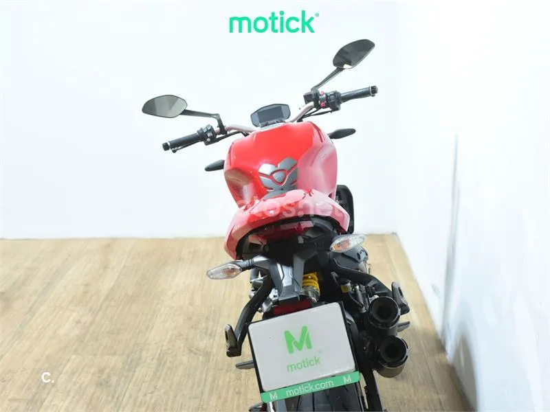 Ducati Monster 821 - Vista 6