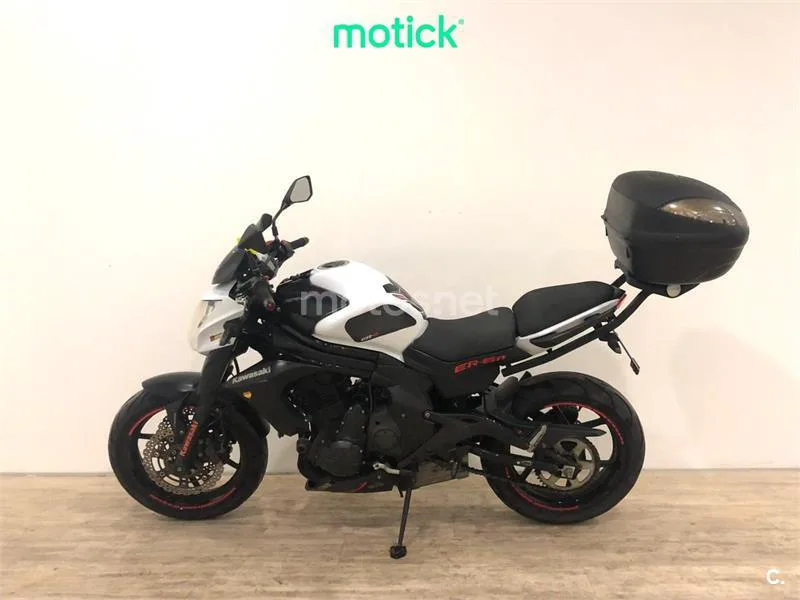Kawasaki ER-6n - Vista 6