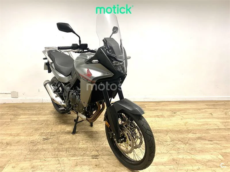 Honda XL750 Transalp - Vista 11