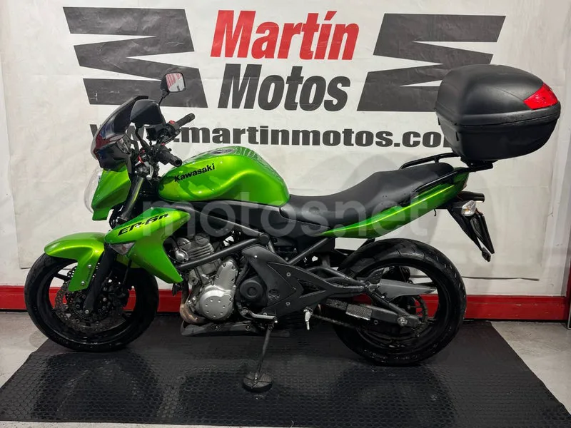 Kawasaki ER-6n - Vista 5