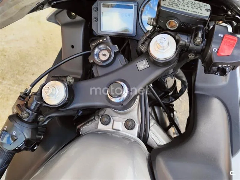 Honda CBR600F - Vista 3