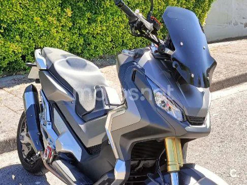 Honda X-ADV - Vista 3