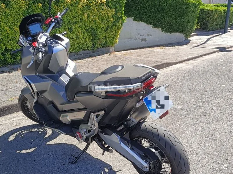 Honda X-ADV - Vista 6