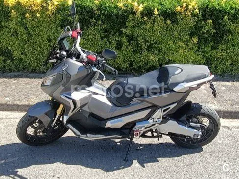 Honda X-ADV - Vista 7