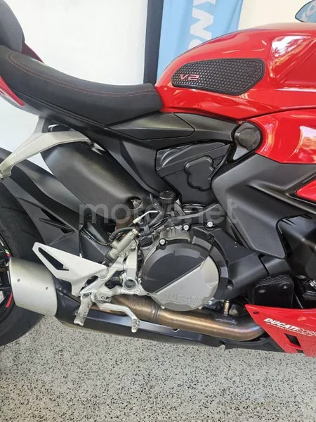 Ducati Streetfighter V2 16.500 € 2022 Valencia - 2
