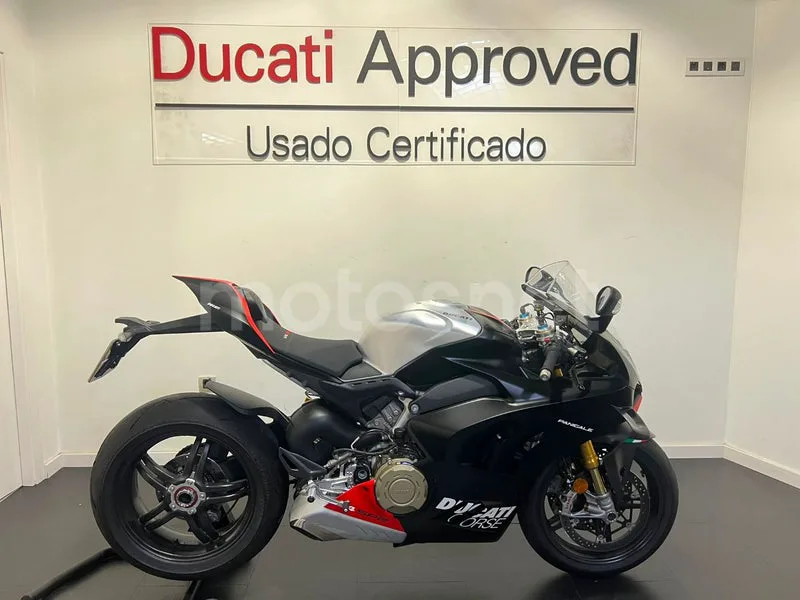 Ducati Panigale V4 39.990 € 2022 Girona - 1