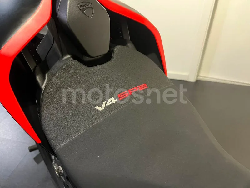 Ducati Panigale V4 - Vista 7