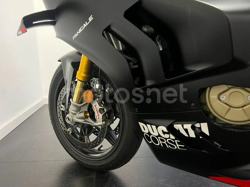 Ducati Panigale V4 - Vista 8