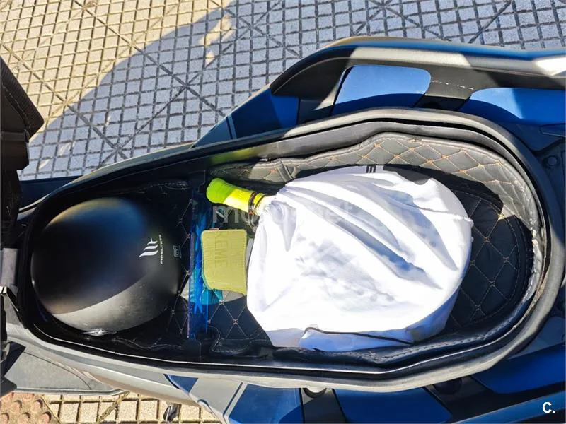 Yamaha XMAX 400 3900 € 2019 Badajoz - 1