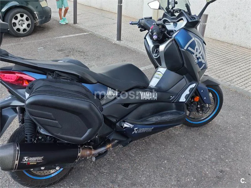 Yamaha XMAX 400 - Vista 12