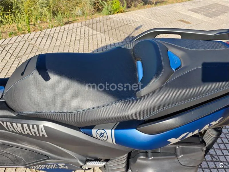 Yamaha XMAX 400 - Vista 10
