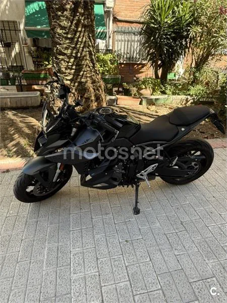 Suzuki GSX-8S 6399 € 2023 Madrid - 1