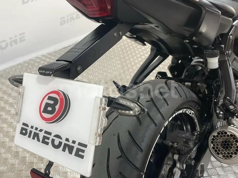 Yamaha MT-07 - Vista 11