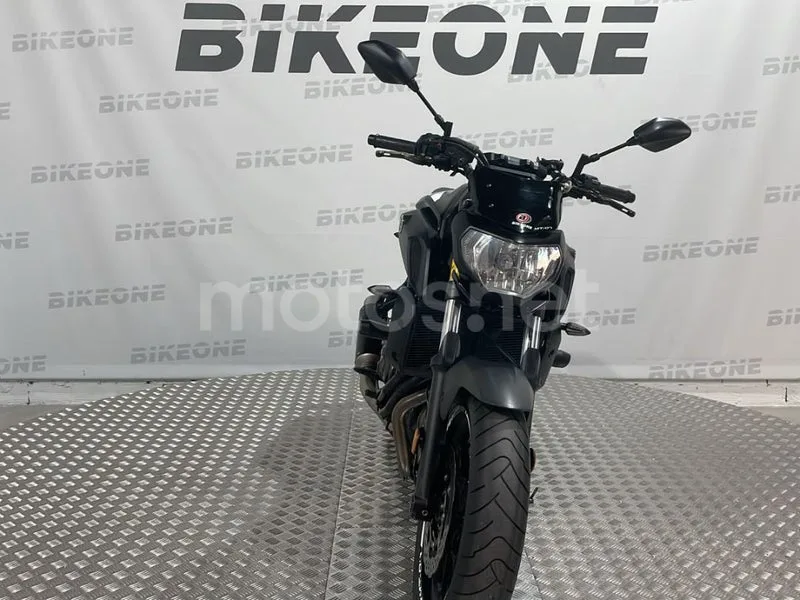 Yamaha MT-07 - Vista 5