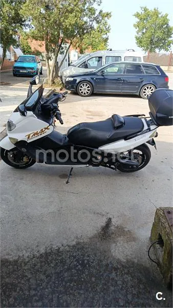 Yamaha TMAX 500 - Vista 14