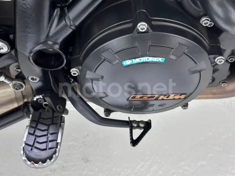 KTM 1190 Adventure - Vista 30