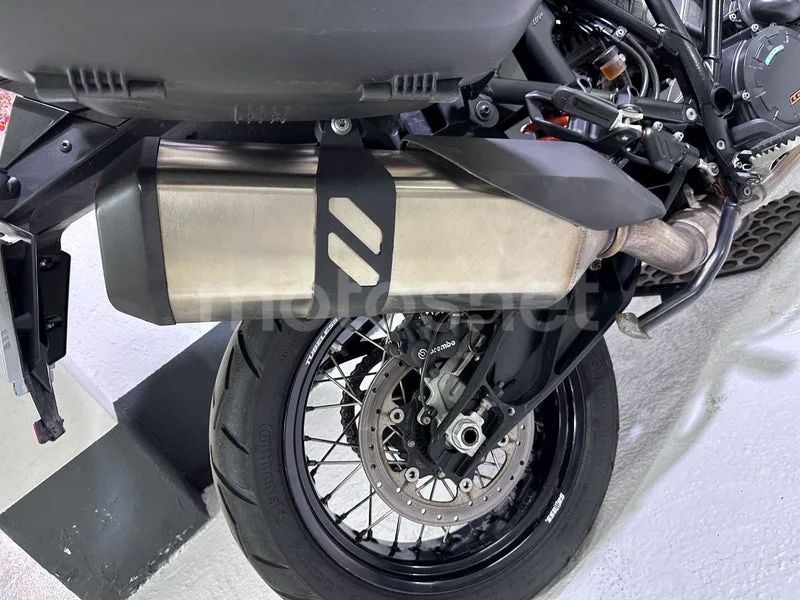 KTM 1190 Adventure - Vista 35