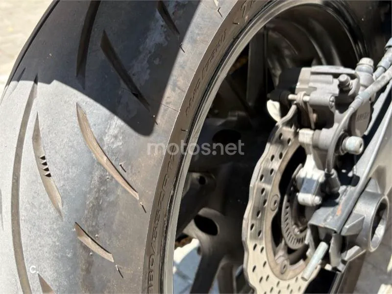 Yamaha MT-07 - Vista 7