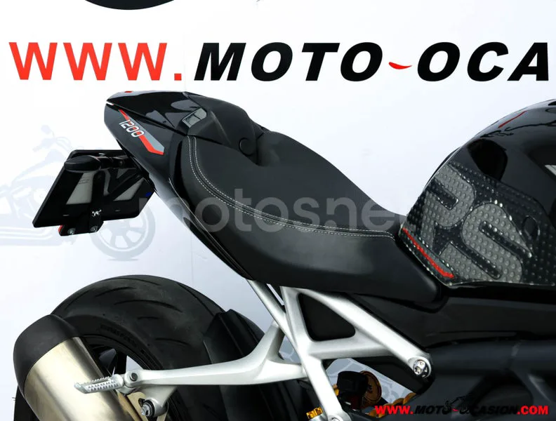 Triumph Speed Triple - Vista 11
