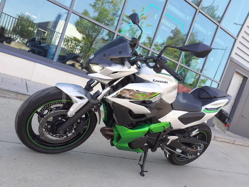 Kawasaki Z7 Hybrid 4990 € 2024 Madrid - 1
