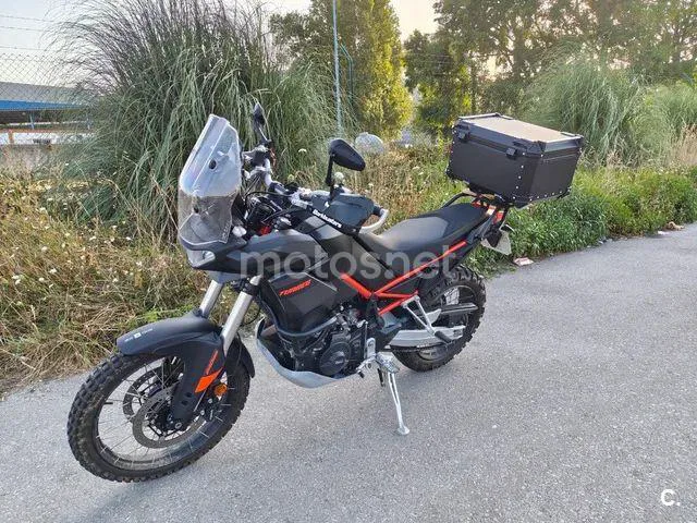 Aprilia Tuareg 660 - Vista 6